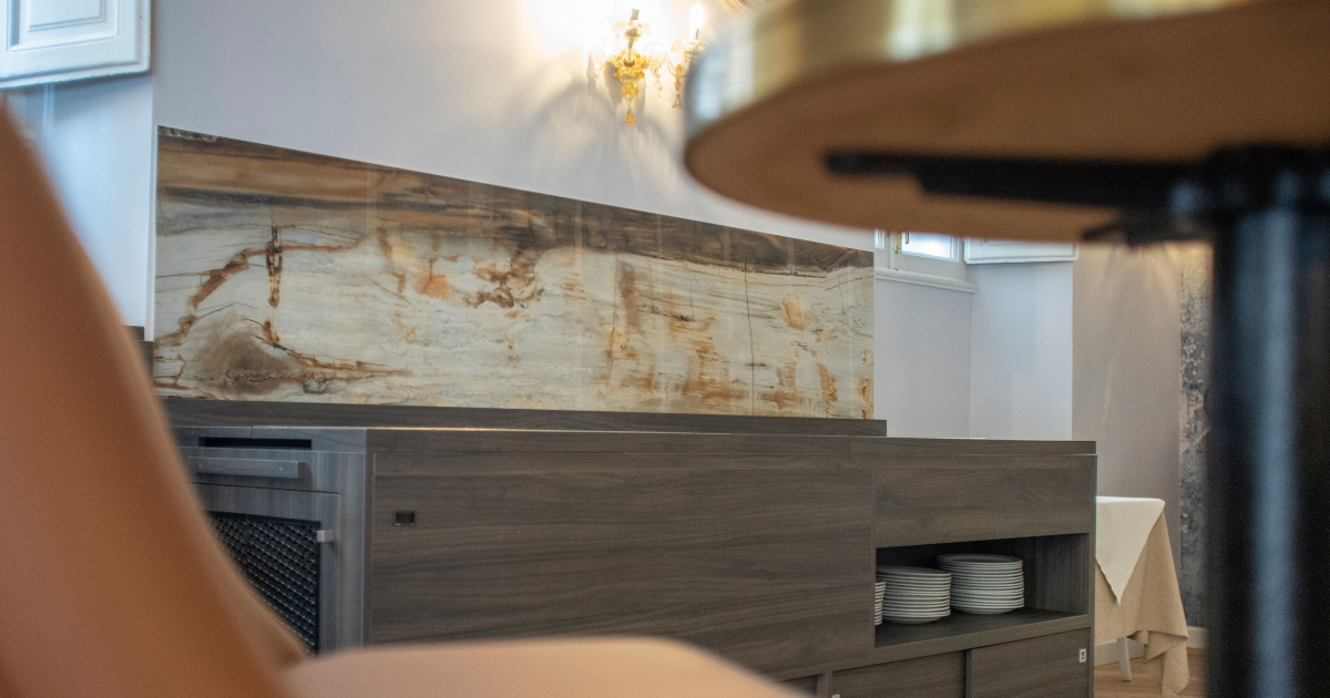 Hotel Fellini, area colazione | LocaliArreda