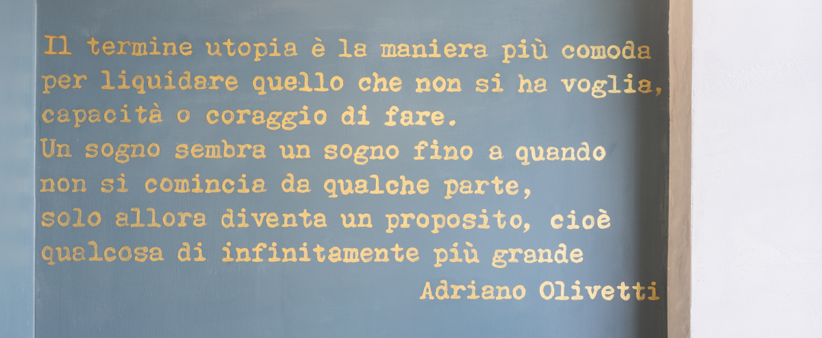 Arte per arredare locali commerciali: stampa Adriano Olivetti