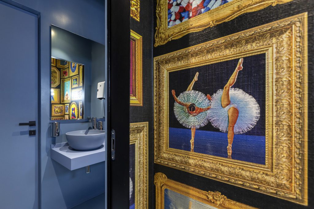 Accademia Artisti bagni